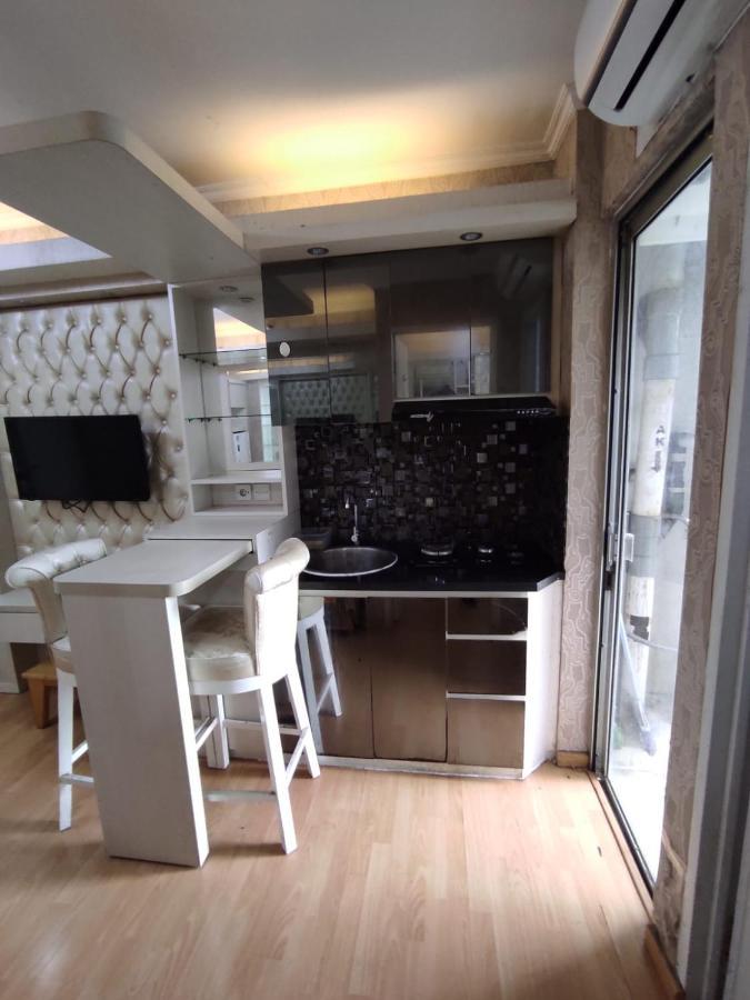 Apartemen Bassura City By Maezura Property Jakarta Exterior foto